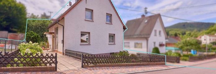 Gepflegtes Einfamilienhaus mit großzügigem Garten und überdachter Terrasse!