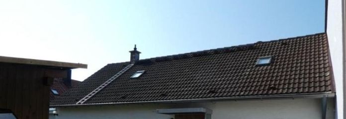 Grundstück mit Altbestand in ruhiger Lage von Eichenau: renovieren oder neu bauen