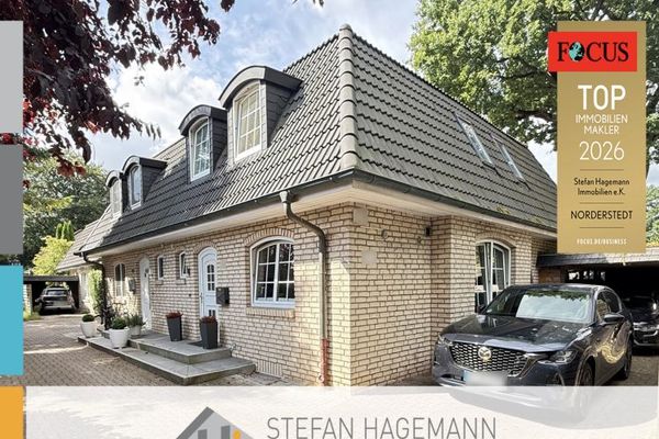 Casa bifamiliare a Norderstedt con cantina completa
ABITARE IN MODO MODERNO, PARCHEGGIARE IN MODO FLESSIBILE, GRIGLIARE AL COPERTO