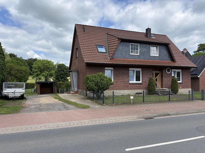 Haus Straßenansicht
