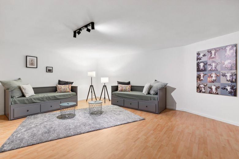 Maisonette-Gartenwohnung Blankenese – 50 m zum Elbstrand, Garten & Garage, 92+70 m² – Foto 11
