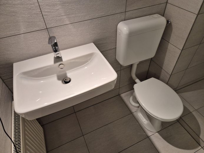 JETZT MIETEN!  1-ZIMMER-WOHNUNG  ·  GERNSBACH-KERNSTADT – Foto 4