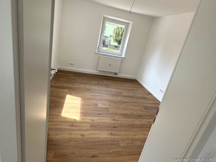REDUZIERT!!Erdgeschosswohnung in ruhiger Lage von Selb – VUB0002273-9