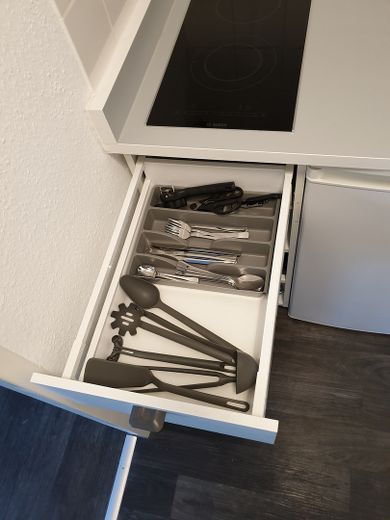vollständig Möbliertes Appartment/Wohnung in zentraler Lage / überd. Stellplatz möglich – Foto 16