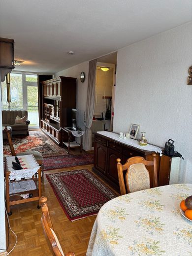 3,5-Zimmer Eigentumswohnung in Wuppertal-Elberfeld mit Ausblick über die Stadt – Wohnzimmer