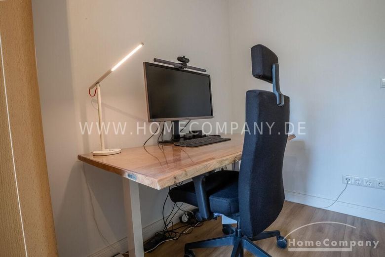 Volledig gemeubileerd 4-kamerappartement met groot balkon in Berg am Laim – 657171ce88141e5490cf98eaa13d1ff93bae3c06.jpg