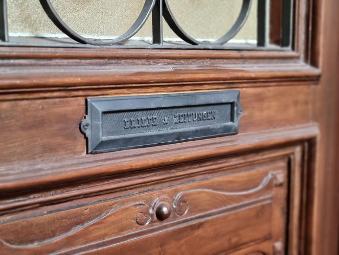 Exklusive Bürofläche in Herrschaftlicher Villa mit Stellplätzen im Hof und Alarmanlage – Foto 9