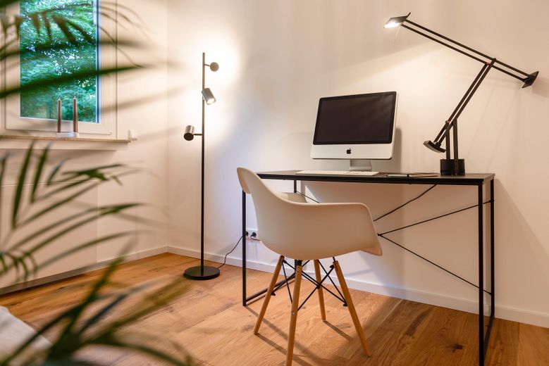 Kinderzimmer/Home-Office