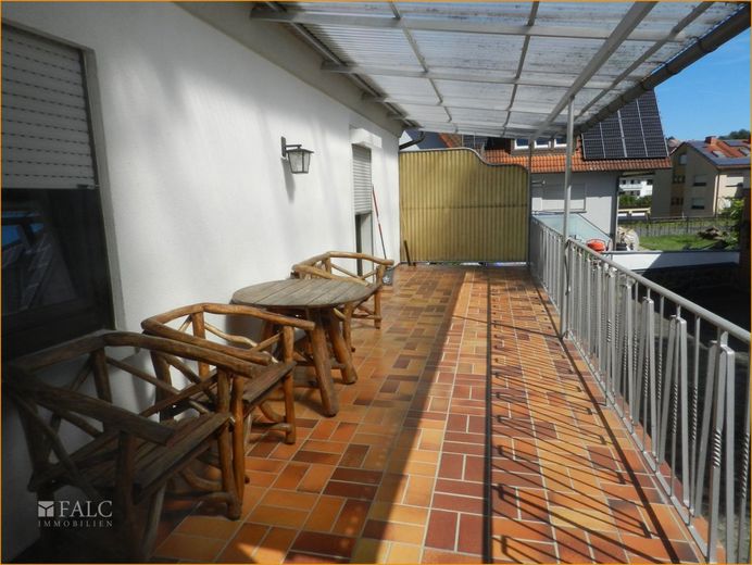 Terrasse - Balkon  EG