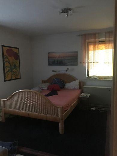 Biete Helle 2 Zimmer Wohnung von Privat in ruhige Lage in Tännesberg mit Terrasse,Grillgarten Mitbenutzung und Stellplatz sowie Keller. Wohnung sehr gut geteilt und Vollmöbliert.70000€ vhb. 015111378015 – Foto 13