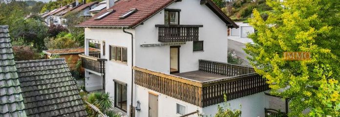 IMMORath.de - Gepflegtes Zuhause mit Doppelgarage und schönem Garten