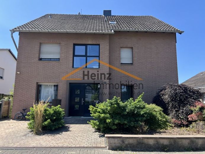 Appartamento di 3 locali ben distribuito con veranda in tranquilla zona boschiva di Rösrath Forsbach – Foto 1