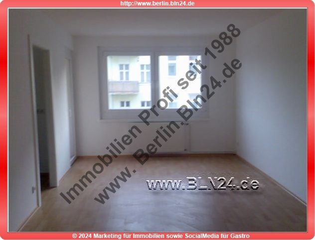 Nähe U-S Bahn -Süd Balkon 2er WG geeignet – Wohnzimmer