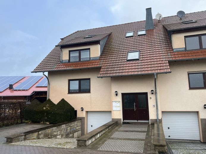 Niederdorla, 4 Familienhaushälfte – Foto 2