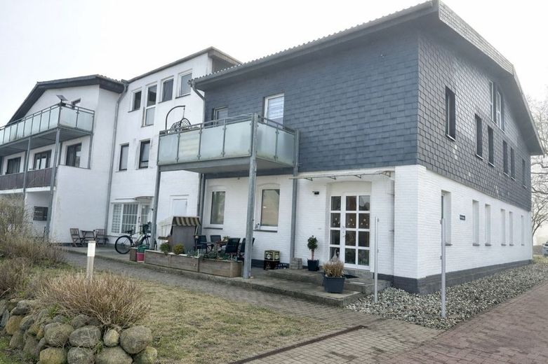 Eigentumswohnung mit Deichblick in Nordseenähe zu verkaufen – Außenansicht