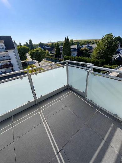 Se vende piso en propiedad en Polch – Foto 1