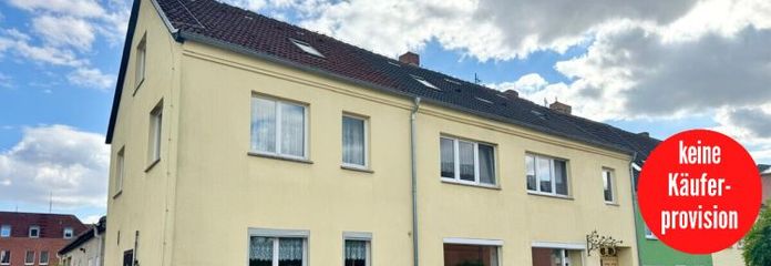 HORN IMMOBILIEN ++ Wohn- und Geschäftshaus, ehemalige Bäckerei in Strasburg (Uckermark)