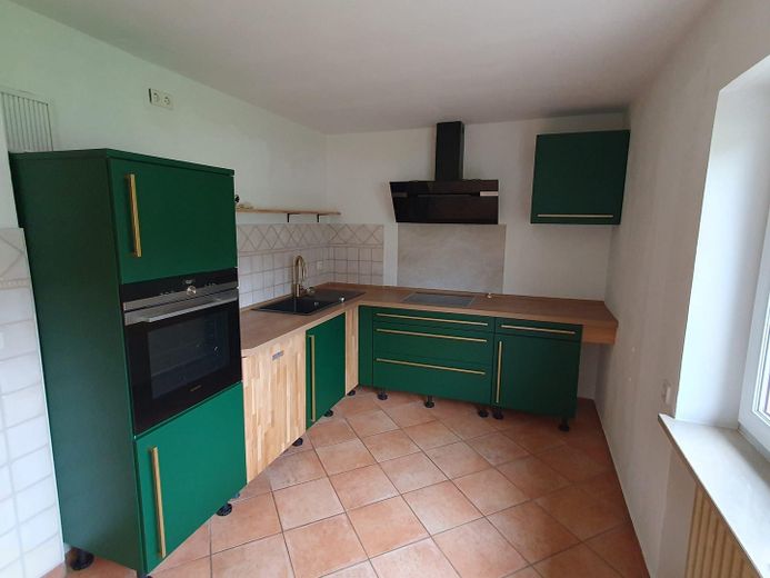 Appartamento al piano terra con 3 stanze in affitto a Surberg – Küche