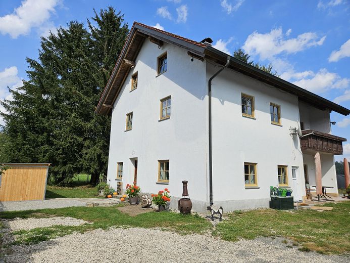 Wohnhaus West