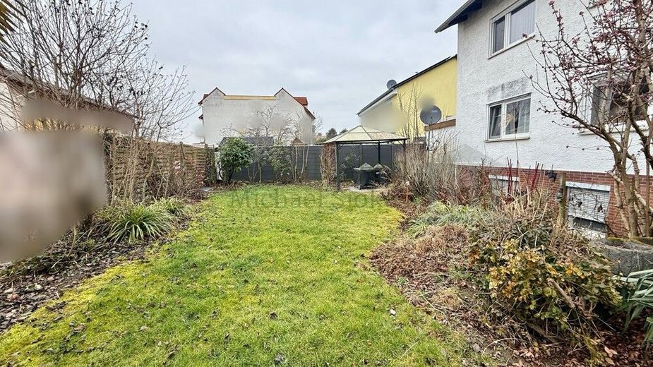 *** Kapitalanlage: Dreifamilienhaus mit stabilen Mieteinnahmen in Lampertheim *** – Gartenansicht 2