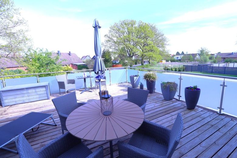 Wohnung mit 27m² Dachterrasse + +  Wolfsburg-Wendschott + + – großzügige Dachterrasse