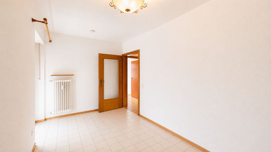 PROVISIONSFREI: Attraktive 3-Zimmer-Wohnung mit Balkon in ruhiger Lage München-Aubing – Büro