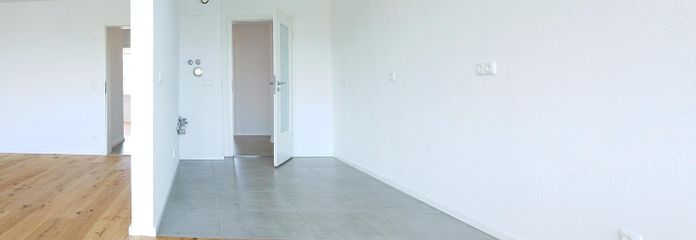 Отремонтированная четырёхкомнатная квартира в Лайме у линии U5 с парковочным местом в подземном гараже – Küche