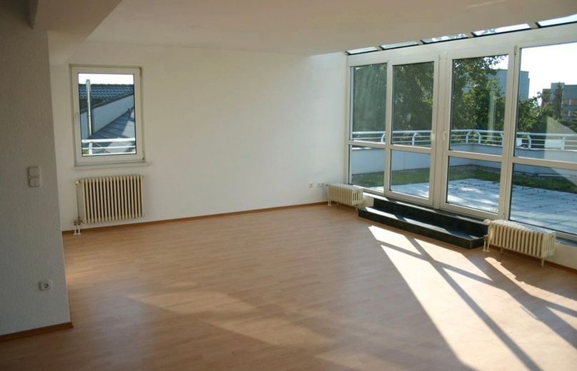 Esclusivo appartamento maisonette con terrazza sul tetto senza provvigione – Foto 2