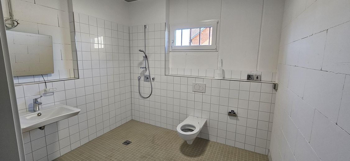 Gewerbe-/ Logistikhallen 100- 400  m2 zu vermieten – Foto 6
