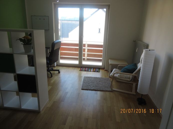 Schöne helle 3 Zimmer Wohnung im Zentrum vermietet oder unvermietet – Foto 3