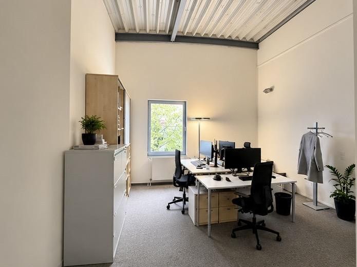 Repräsentative klimatisierte Büroflächen, Gesamtfläche 470qm, in Brühl Ost. – Büro6, 2.OG