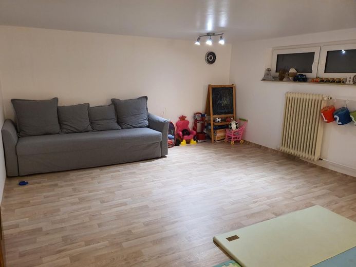 Schönes Haus mit vier Zimmern in Main-Taunus-Kreis, Hattersheim am Main – Keller