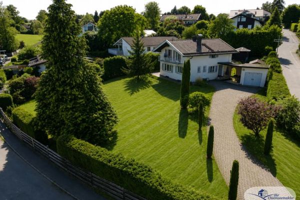 Einfamilienhaus mit Bergblick auf großem Grundstück – Ihr Projekt mit Potenzial in Rimsting