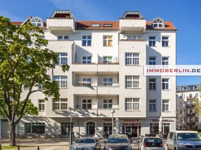 IMMOBERLIN.DE - موقع هادئ في المدينة! شقة قديمة لطيفة بحالة مجددة – الصورة 1