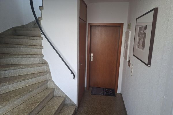 Bright three-room apartment, ground floor with large garden terrace