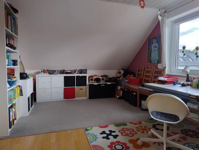 Zimmer 2 OG