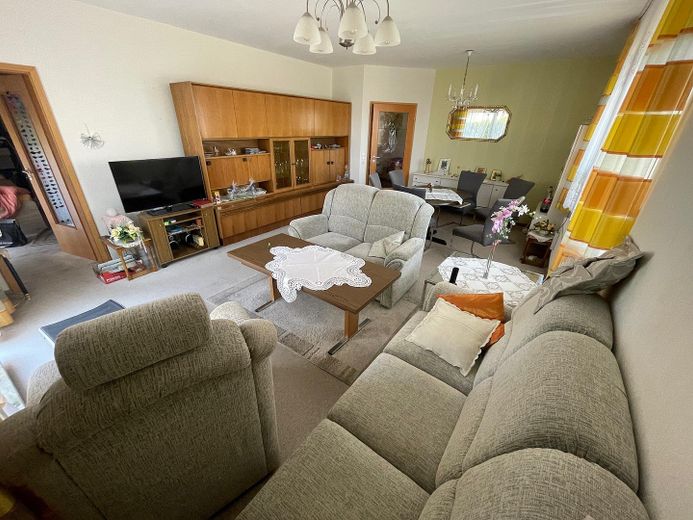 Wohnzimmer, Blick zum Flur