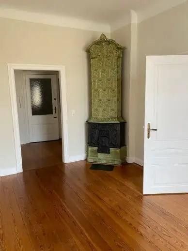 Zimmer 1/Ansicht Kachelofen