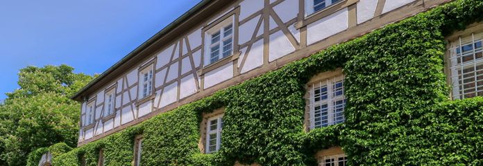 Herrenhaus Strassenseite
