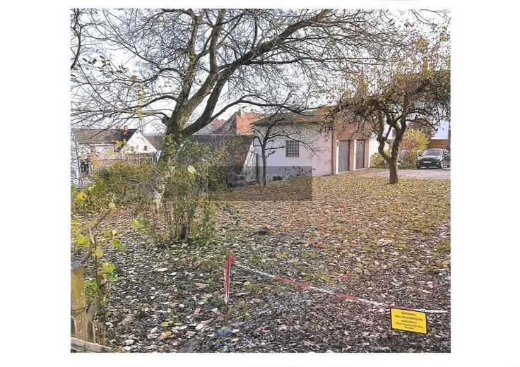 Baugrundstück in ruhiger Ortsmitte von Emtmannsberg – Bild 2