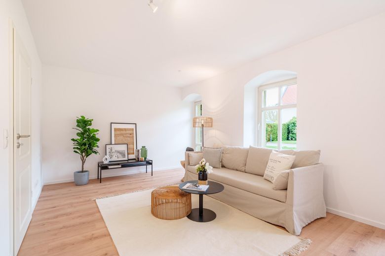 Libero per l'ingresso- appartamento di 4 locali con terrazza – Wohnzimmer