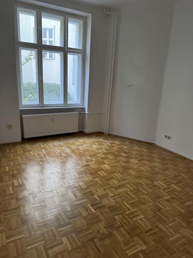 Charmant appartement ancien d’une pièce à Steglitz – Photo 1