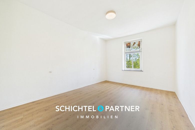 Groß Mackenstedt | Großzügige Maisonette-Wohnung in gutangebunder Lage – S&amp;P | Schlafzimmer