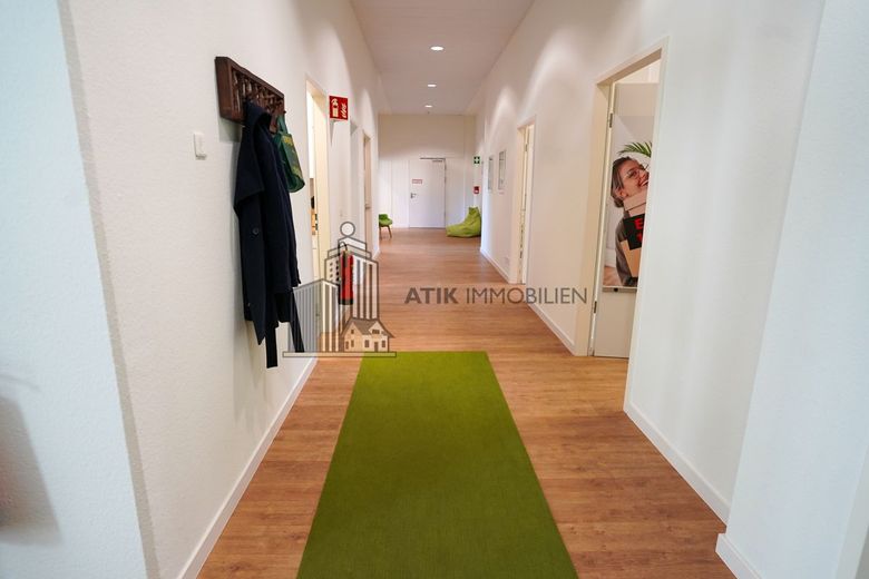 ATIK: Moderne Büroflächen in Bürogemeinschaft im High-Tech-Park in Mannheim – Flur