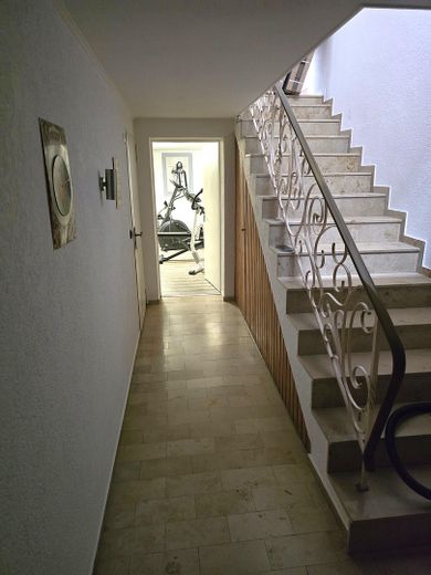 Treppe zum UG