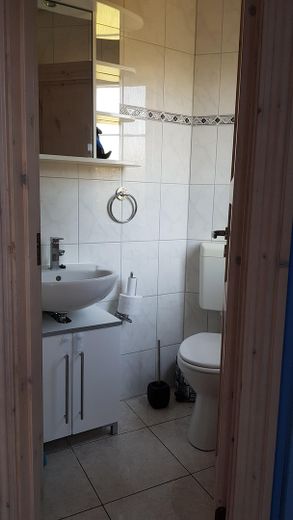 Reinbek-Schönningstedt’te şık ve bakımlı müstakil ev – Gäste-WC