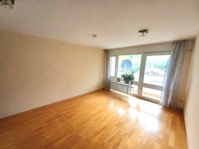 Münih yakınlarında Zorneding’de bakımlı sıra ortası ev – Schlafzimmer 1