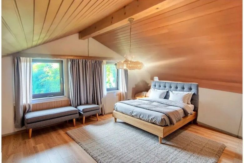 Haus in Bestlage mit unverbaubarem Bergpanorama, Ruhe &amp; Ausbaureserve – Vorschlag OG Schlafzimmer