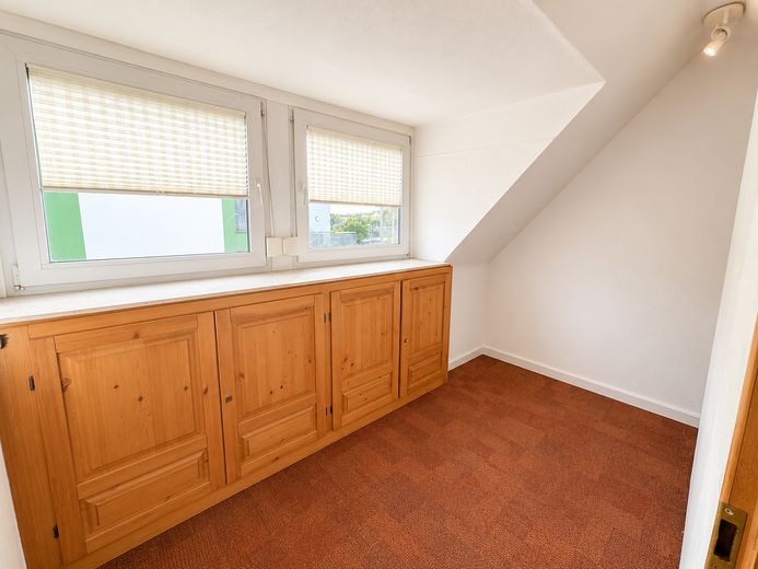 155 m² Maisonette mit außergewöhnlichem Wohngefühl | 4 Zimmer | 2 Bäder – Speisekammer/Abstellraum