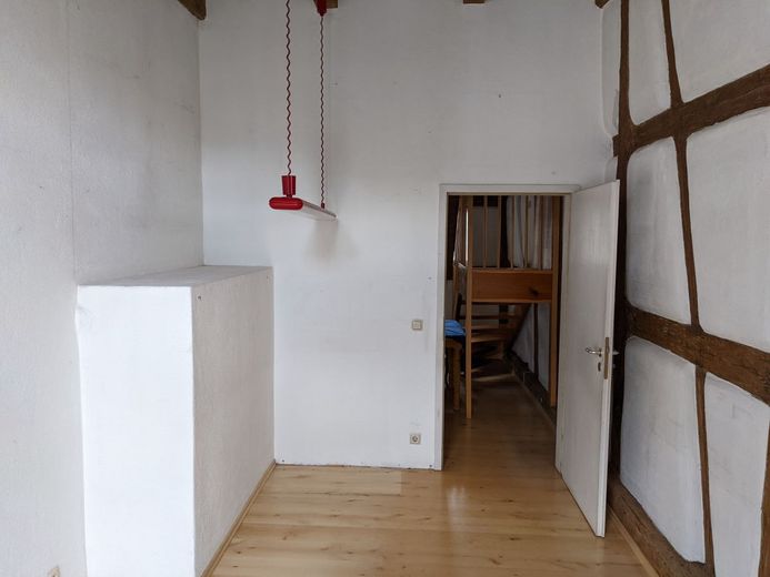 Charmante 2 Zimmer Wohnung – 005-Schlafzimmer